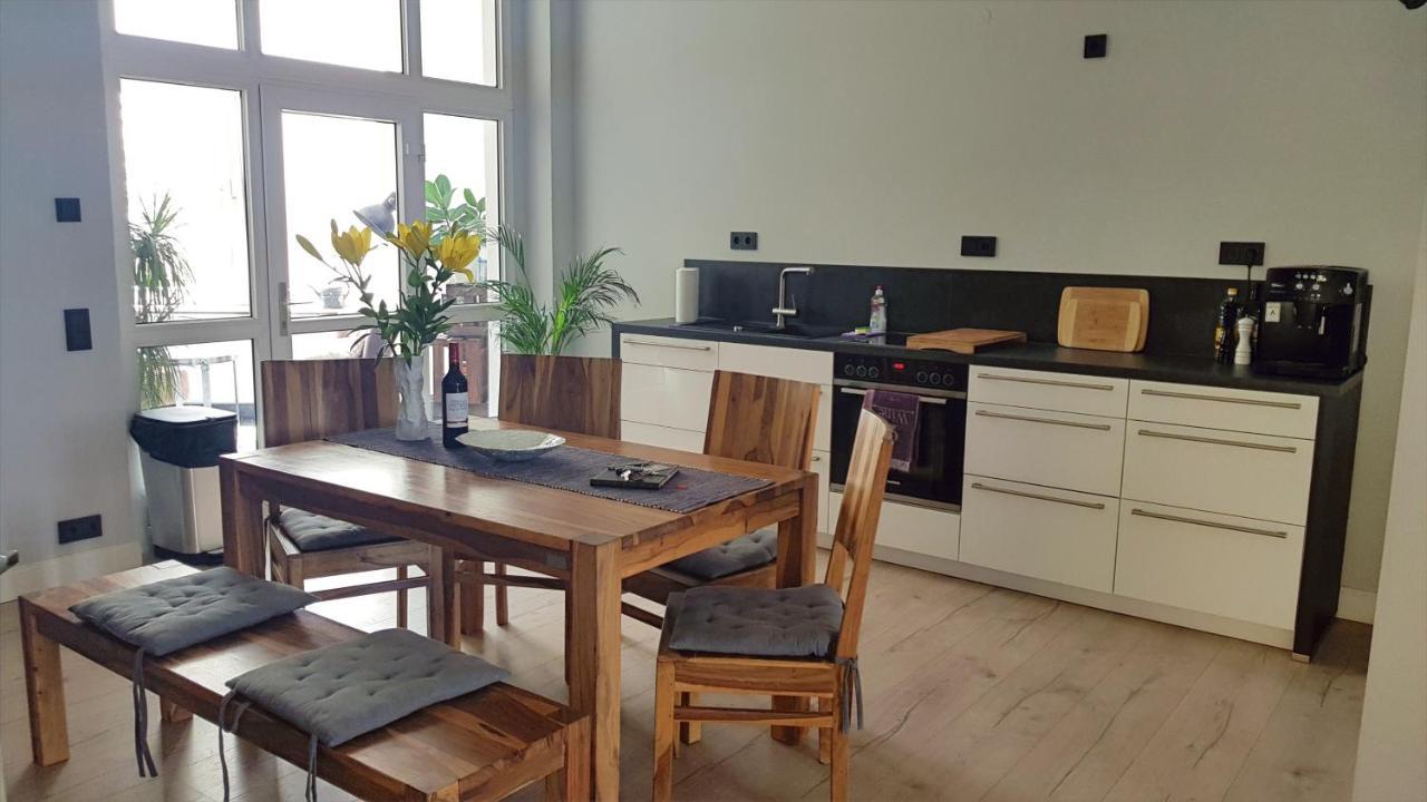 Andres Ferienwohnung Deluxe Cottbus Bagian luar foto