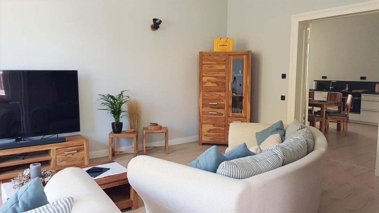 Andres Ferienwohnung Deluxe Cottbus Bagian luar foto